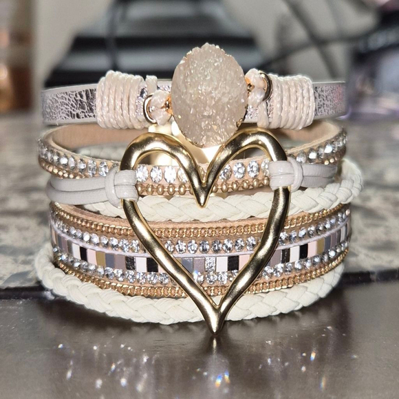 Women's Boho Gold & Beige Multi-Layer Heart Charm Bracelet, One Size - Picture 11 of 11